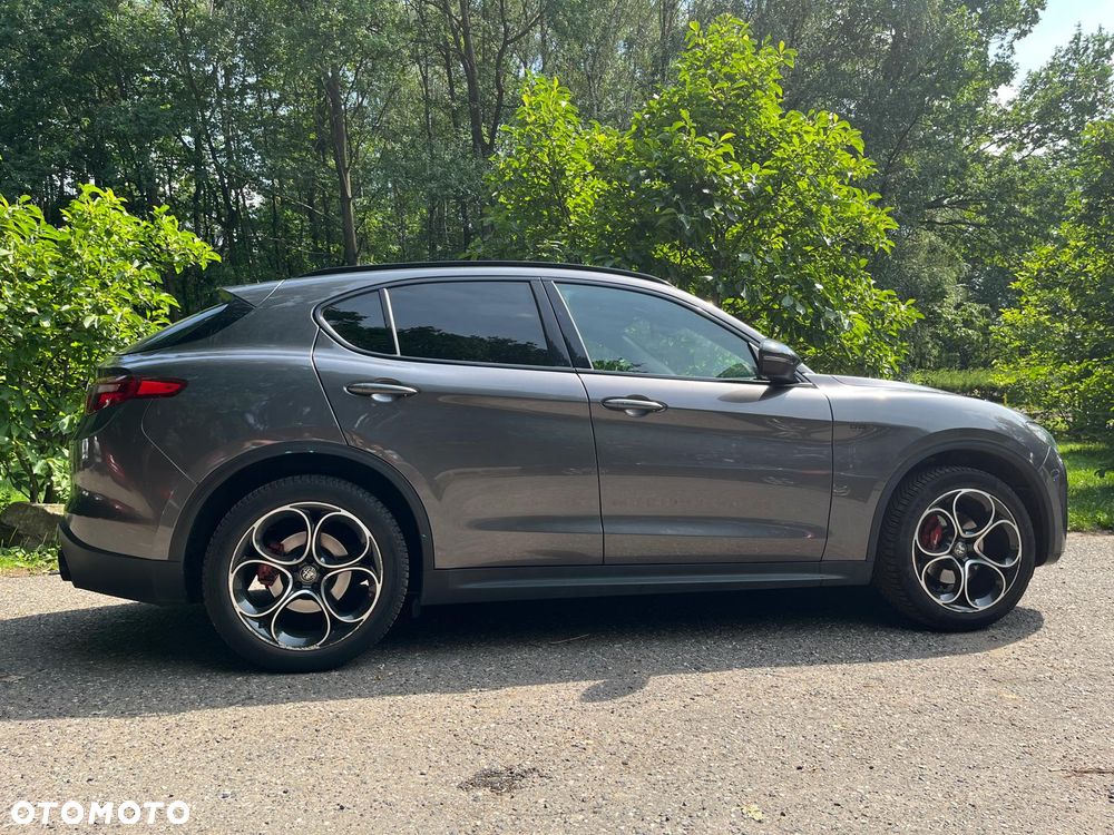 Alfa Romeo Stelvio 2.0 Turbo B-Tech Edition Q4 - 1