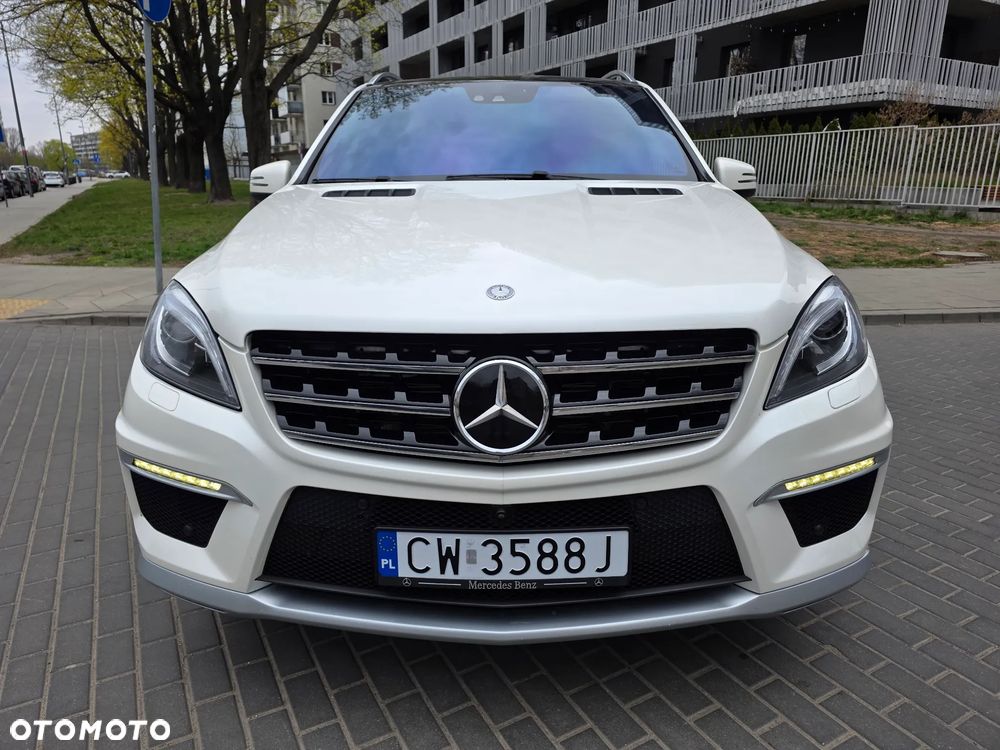 Mercedes-Benz ML 63 AMG 4-Matic - 2
