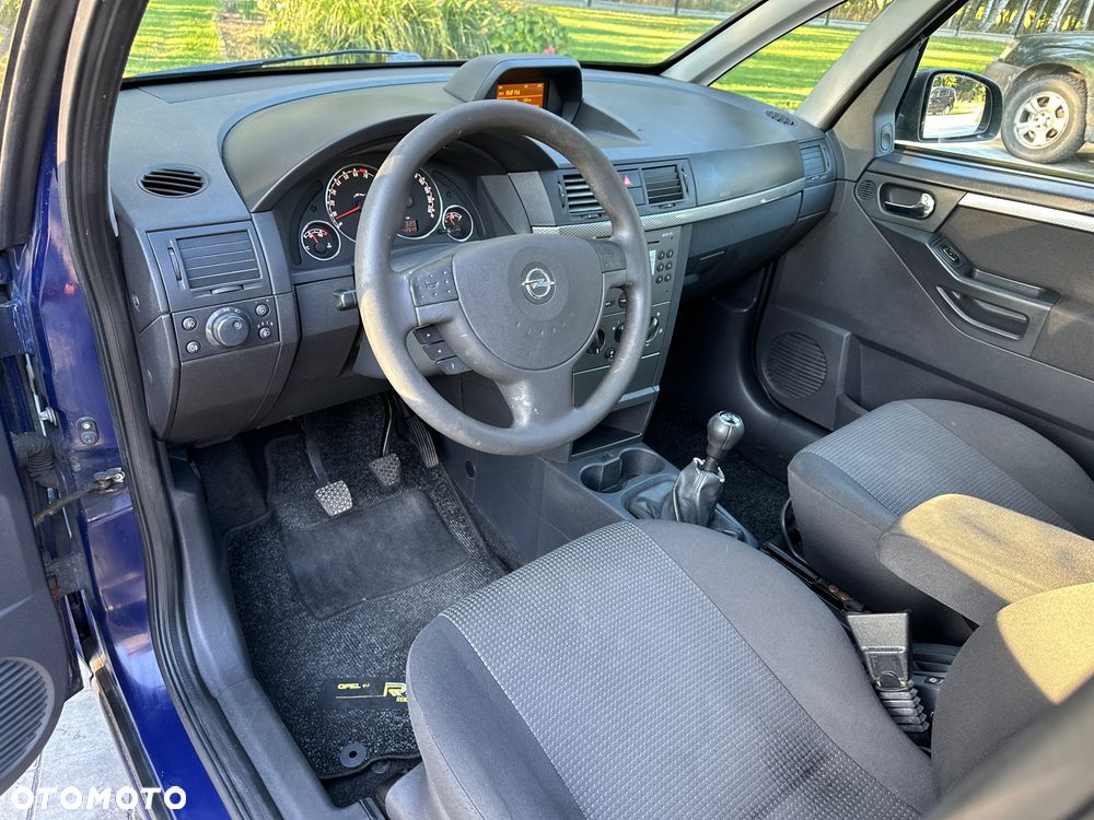 Opel Meriva - 9