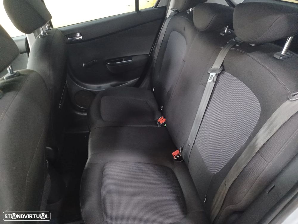 Hyundai i20 1.2 Star Edition - 26