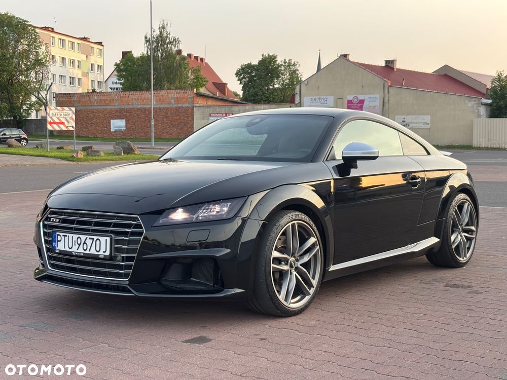 Audi TT S Coupé - 8