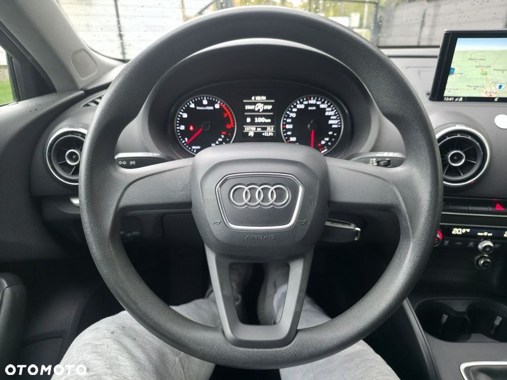 Audi A3 Sportback - 17