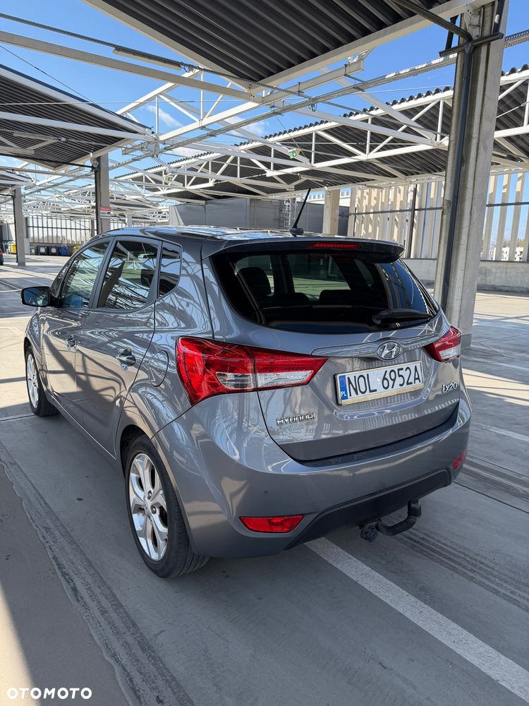 Hyundai ix20 1.4 Premium - 4