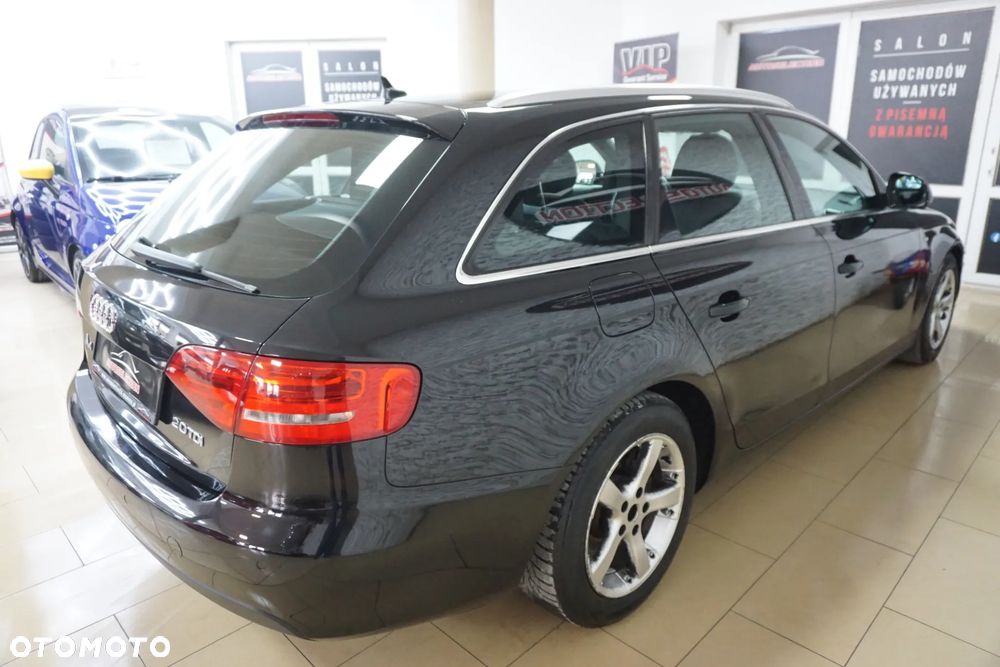 Audi A4 Avant 2.0 TDI DPF S line Sportpaket - 10