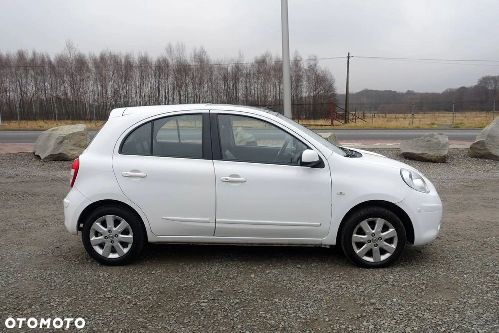 Nissan Micra 1.2 30 Jahre Edition - 4