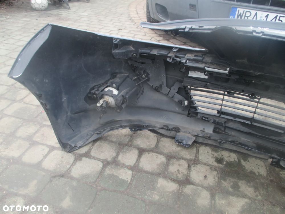 zderzak Peugeot 206 + - 9