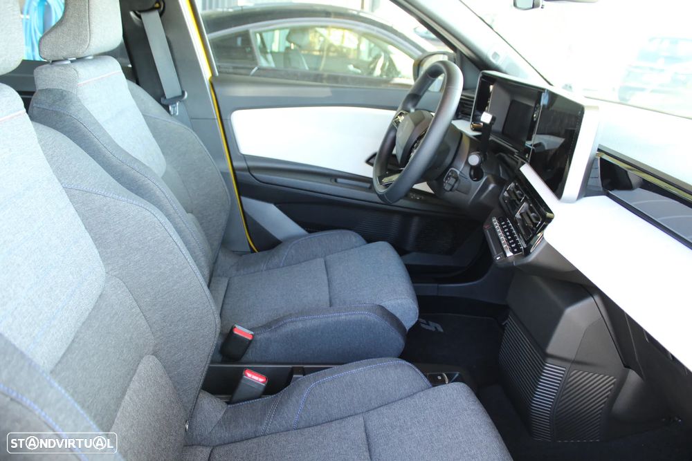 Renault 5 E-Tech 40 kWh Techno Autonomia Urbana - 42