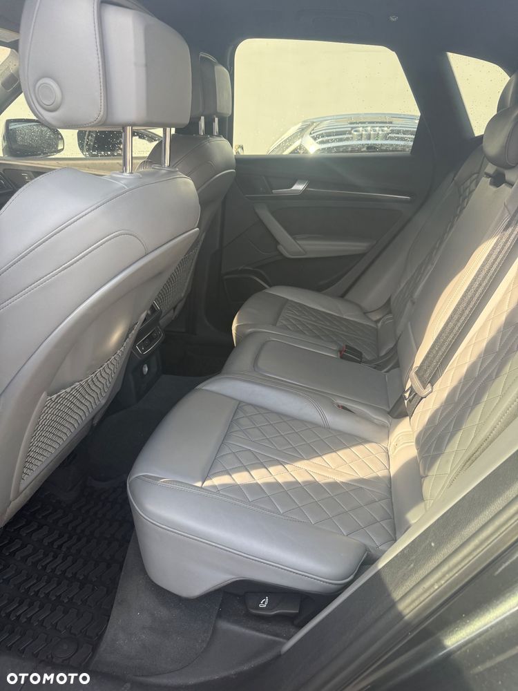 Audi SQ5 - 16