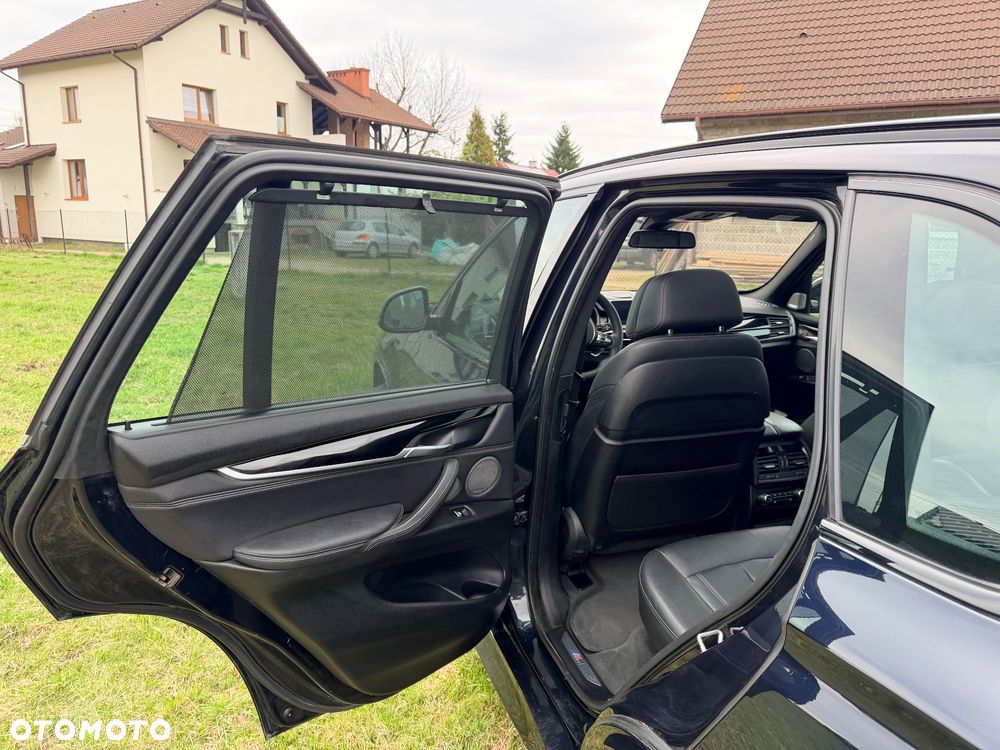 BMW X5 M M50d Sport-Aut - 7