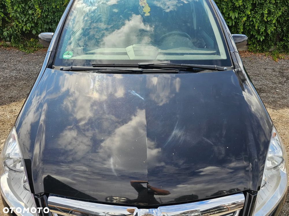 MASKA POKRYWA SILNIKA OPEL ZAFIRA B Z20R