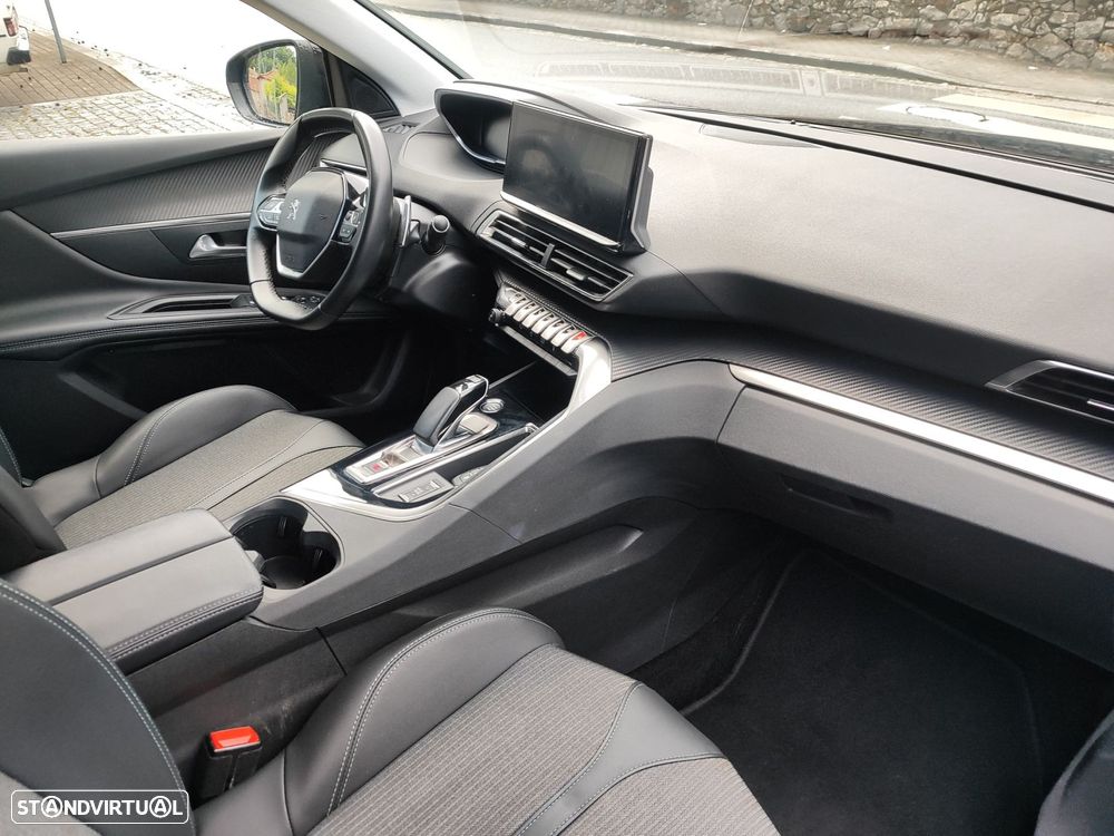 Peugeot 3008 1.6 Hybrid Allure e-EAT8 - 12