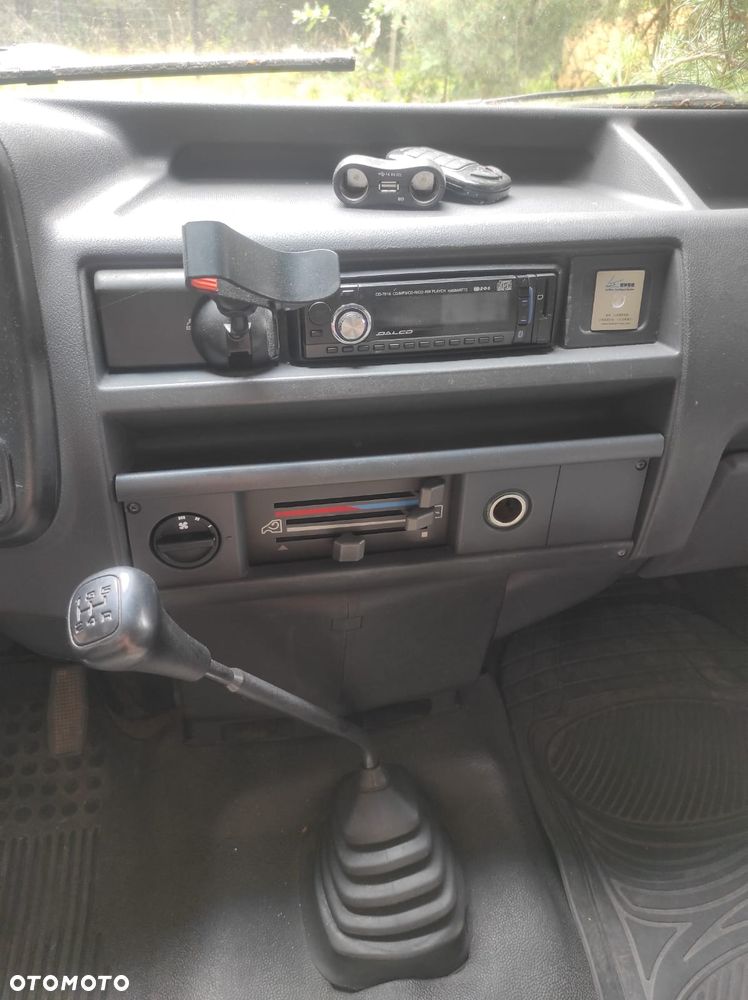 Ford Transit - 18