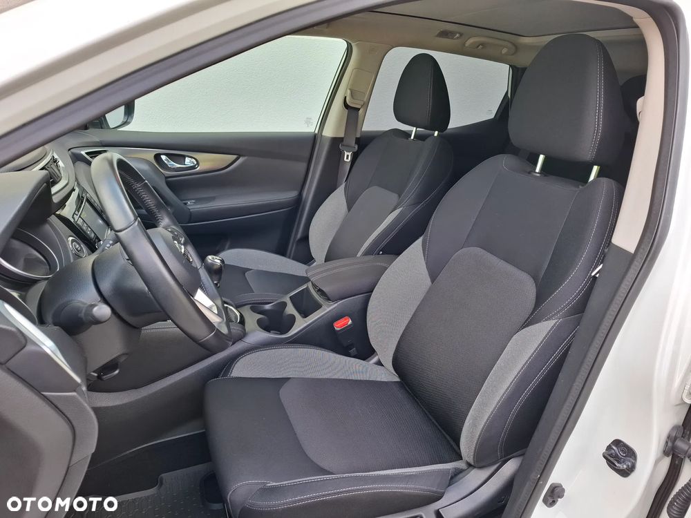 Nissan Qashqai 1.6 DIG-T 360 - 16