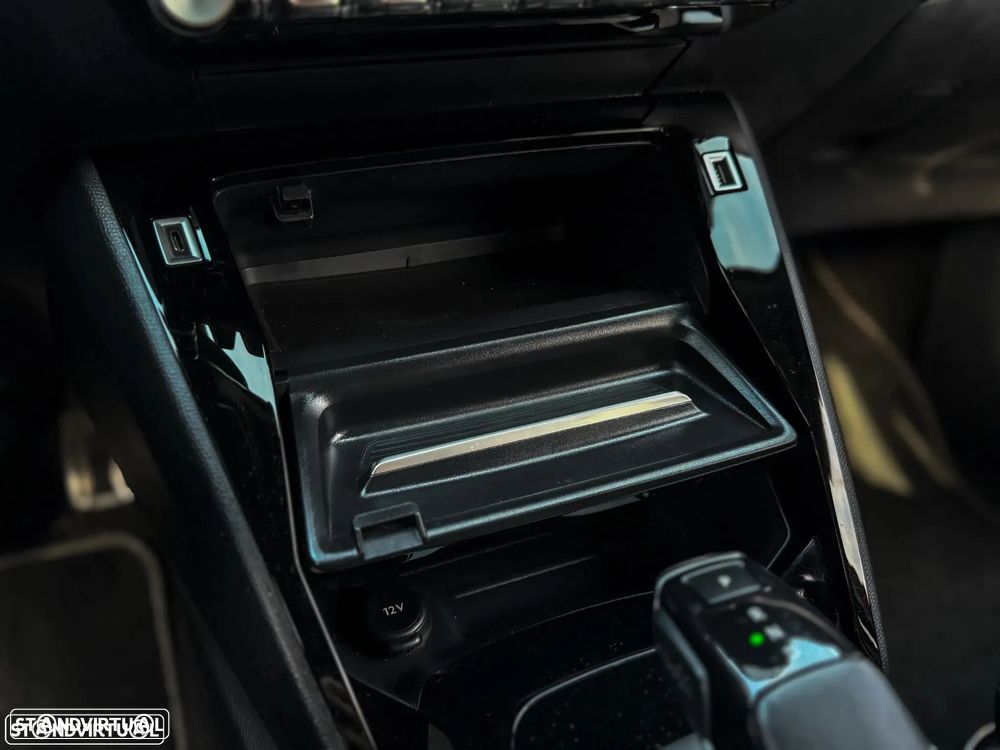 Peugeot 2008 1.5 BlueHDi GT Line EAT8 - 28