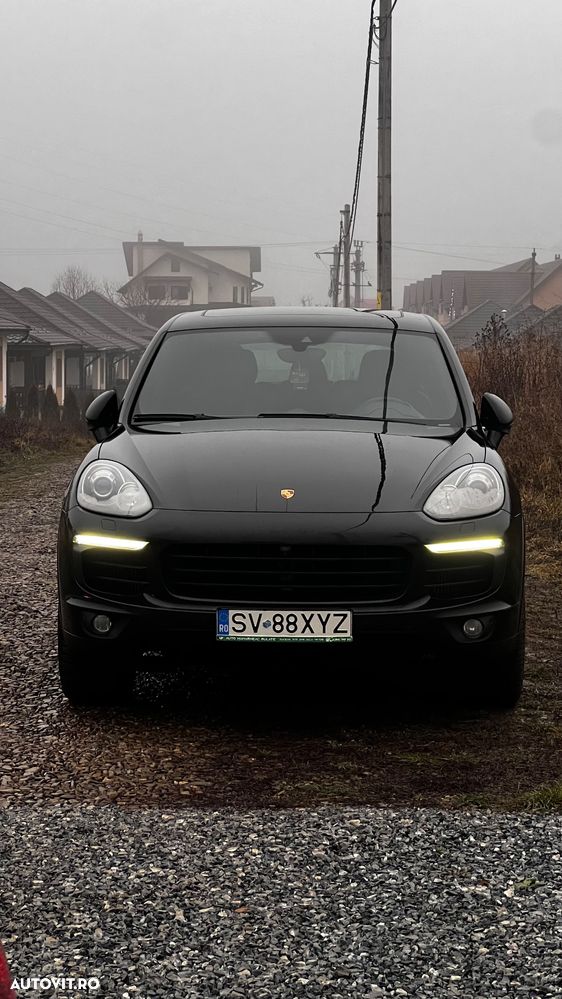 Porsche Cayenne 3.0 L - 3