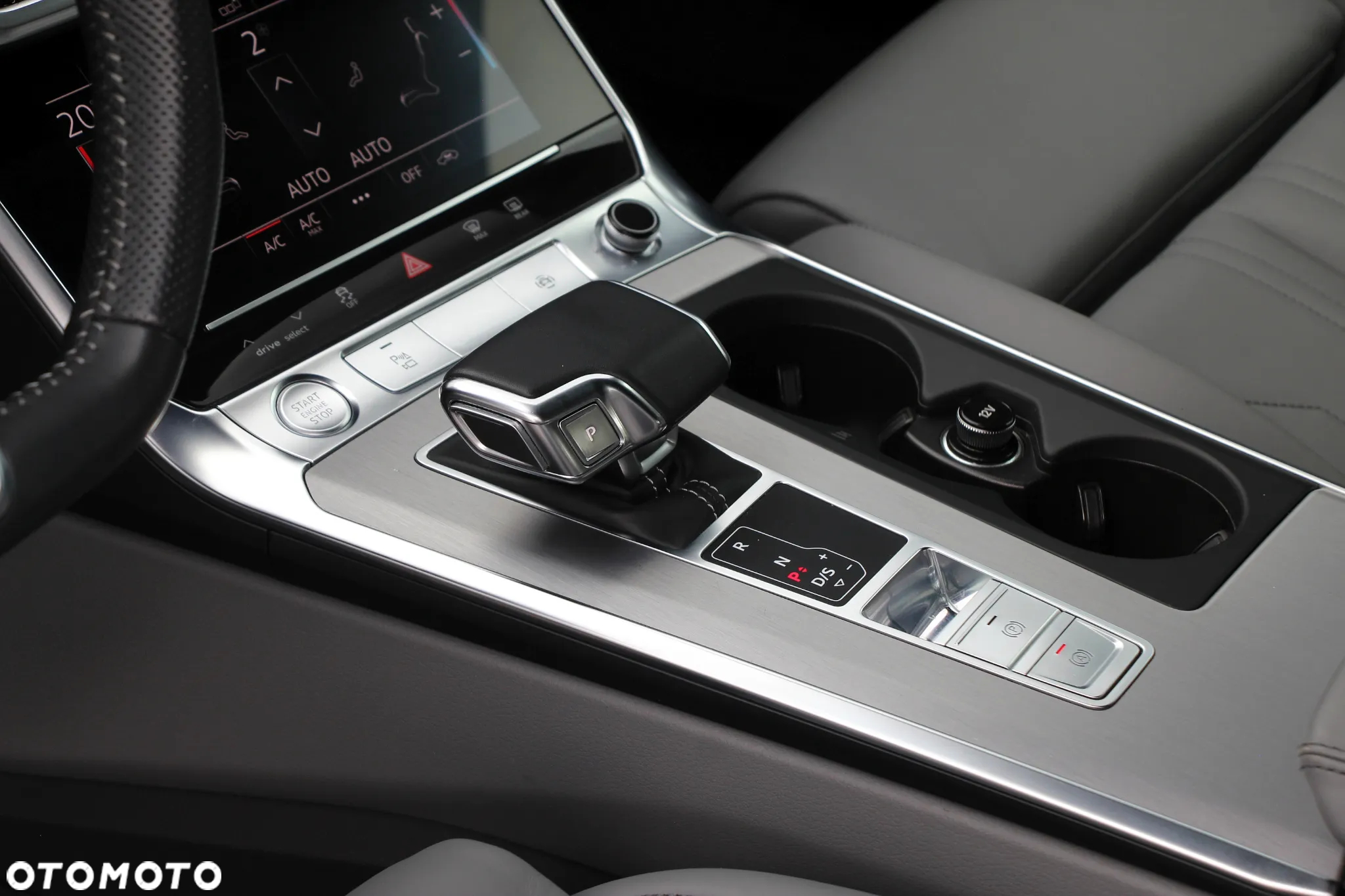 Audi A6 Avant 40 TDI S tronic S line - 25