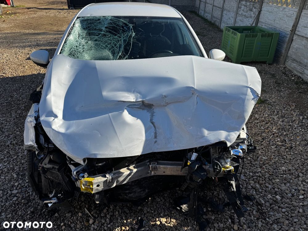 Peugeot 308 1.5 BlueHDi Active S&S - 8