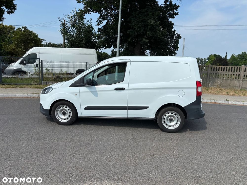 Ford COURIER - 7
