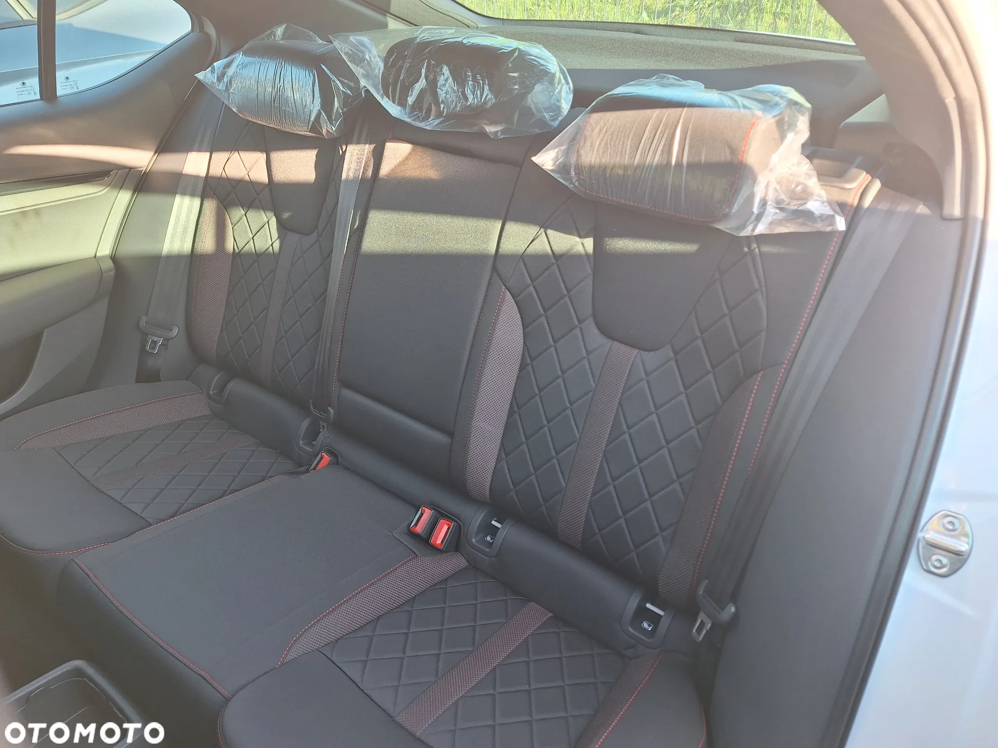 Skoda Octavia 2.0 TSI RS DSG - 7