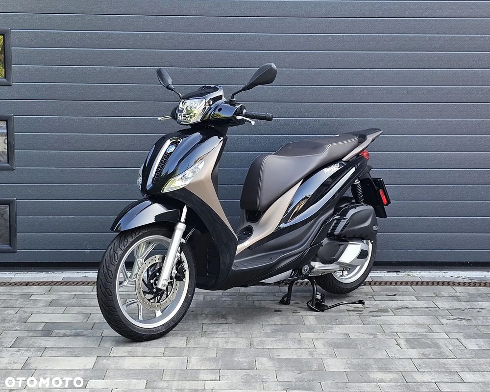 Piaggio Medley - 2