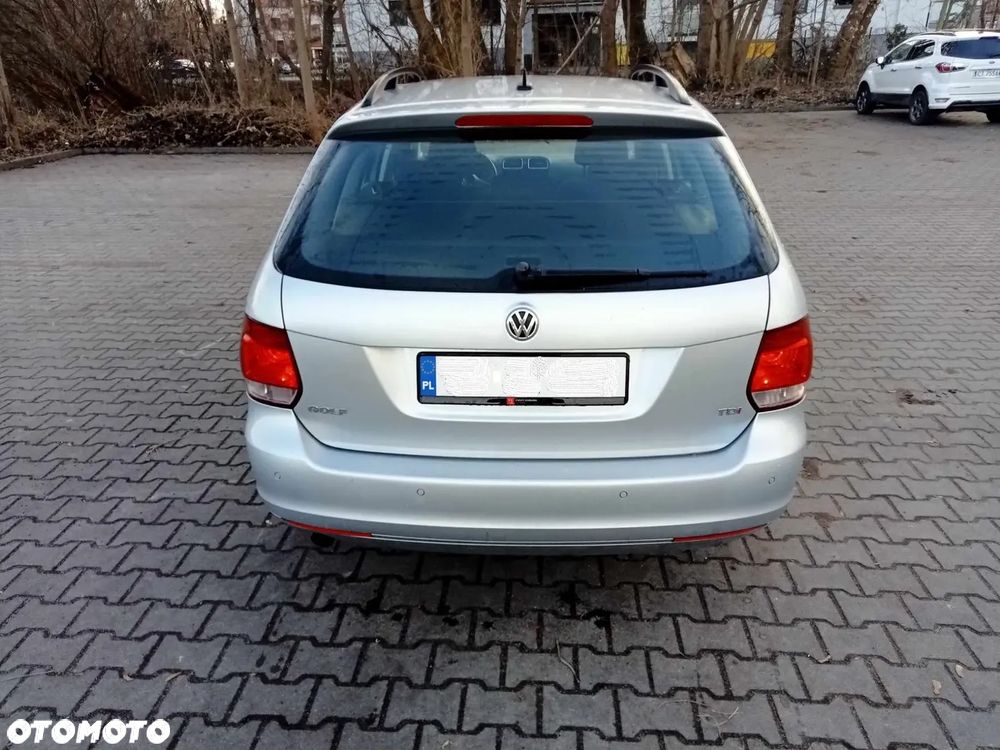 Volkswagen Golf VI 1.6 TDI Comfortline - 8