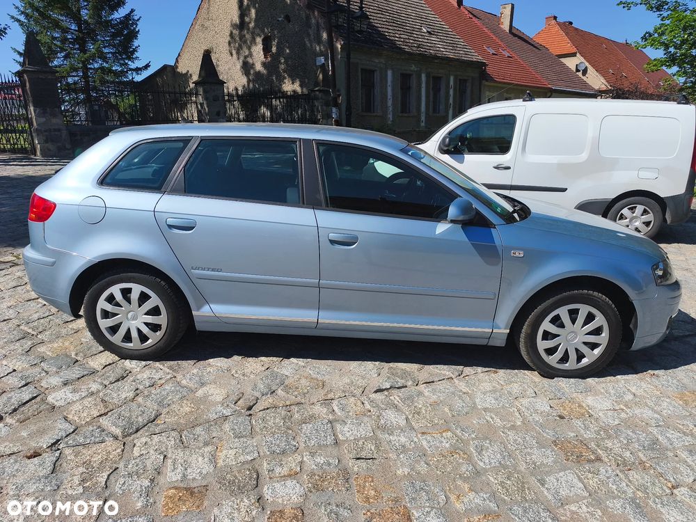 Audi A3 Sportback - 6