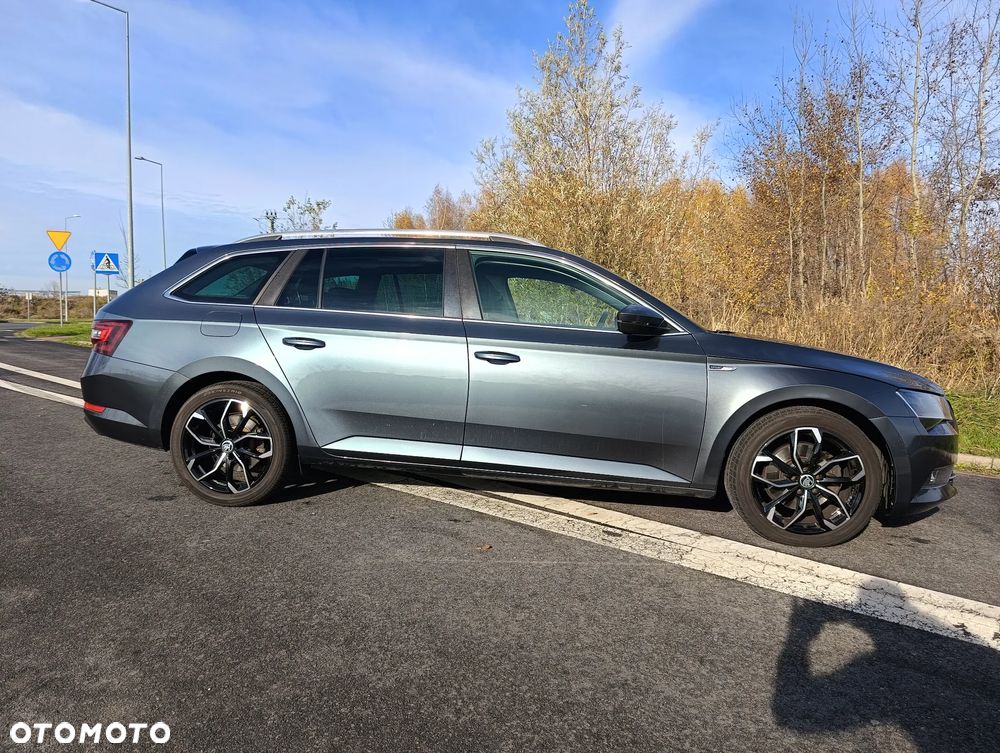 Skoda Superb 2.0 TDI 4x4 DSG Style - 1