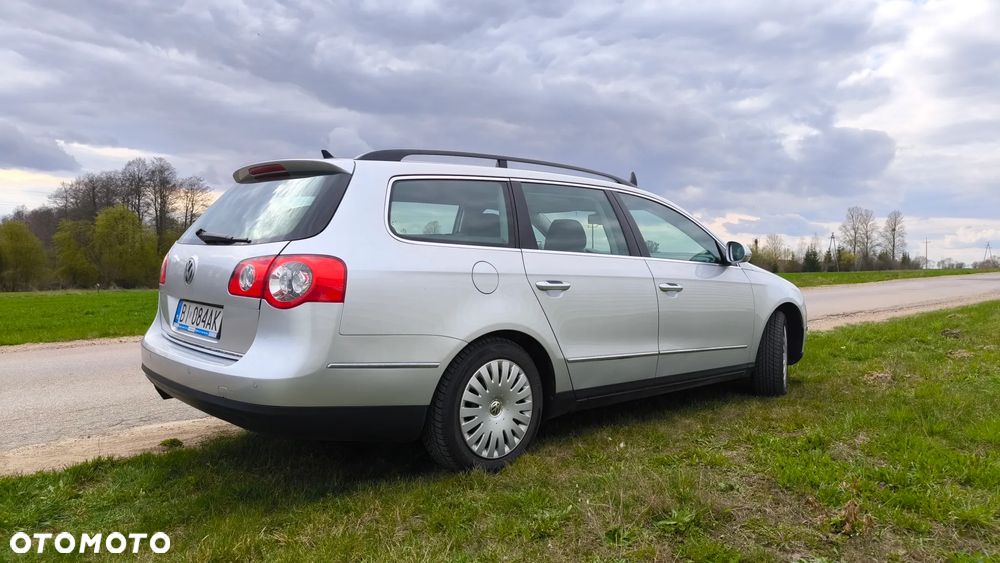 Volkswagen Passat - 3