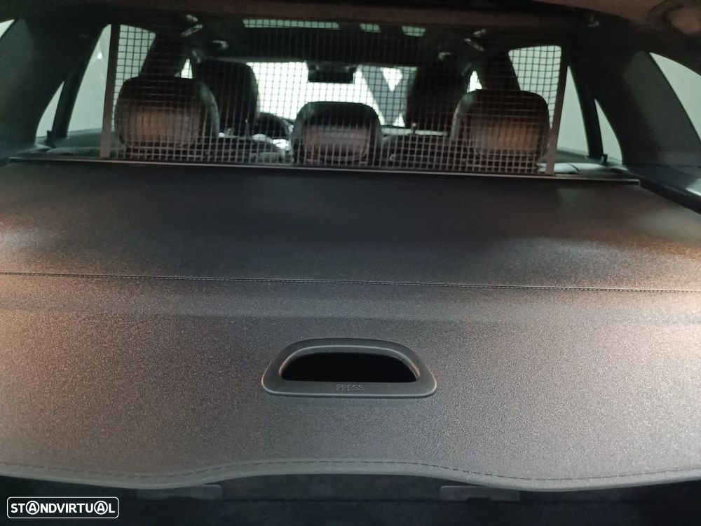 Mercedes-Benz C 300 de T 9G-TRONIC Night Edition - 16