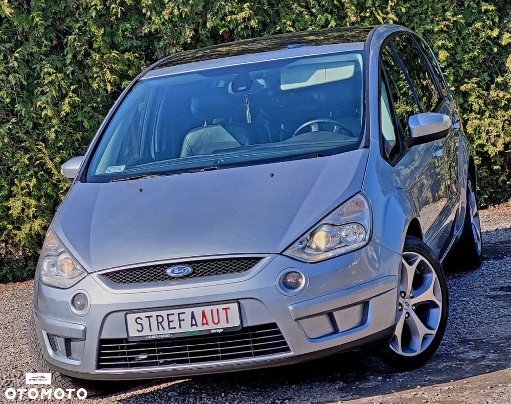 Ford S-Max - 33