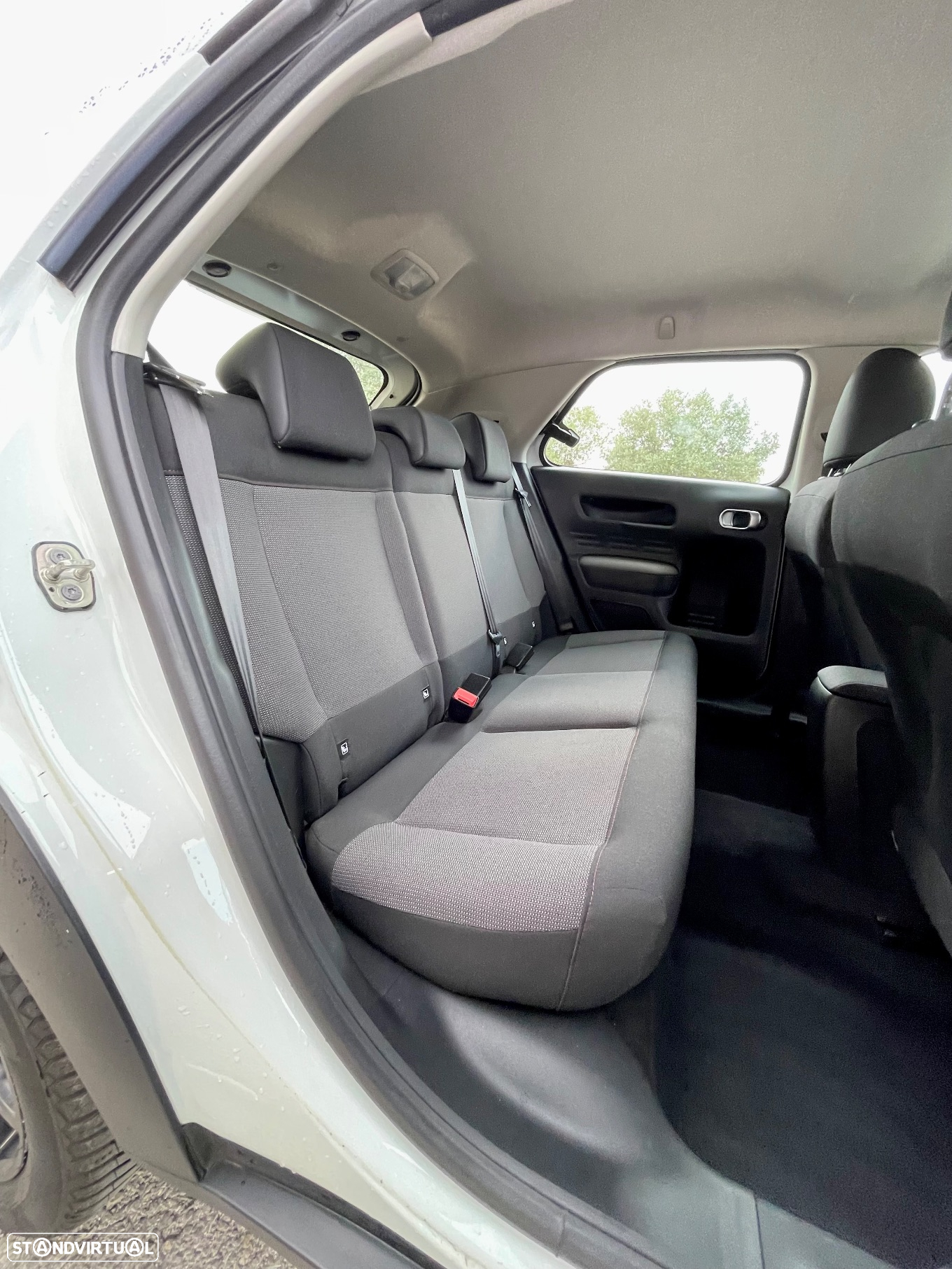 Citroën C4 Cactus 1.5 BlueHDi Feel - 19
