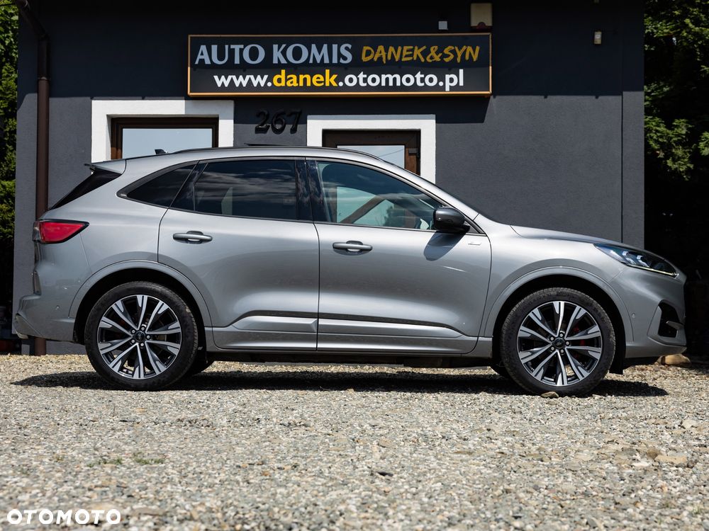 Ford Kuga 2.5 Duratec PHEV ST-LINE - 6