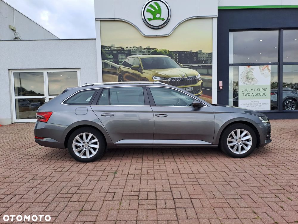 Skoda Superb 2.0 TDI SCR Ambition DSG - 5