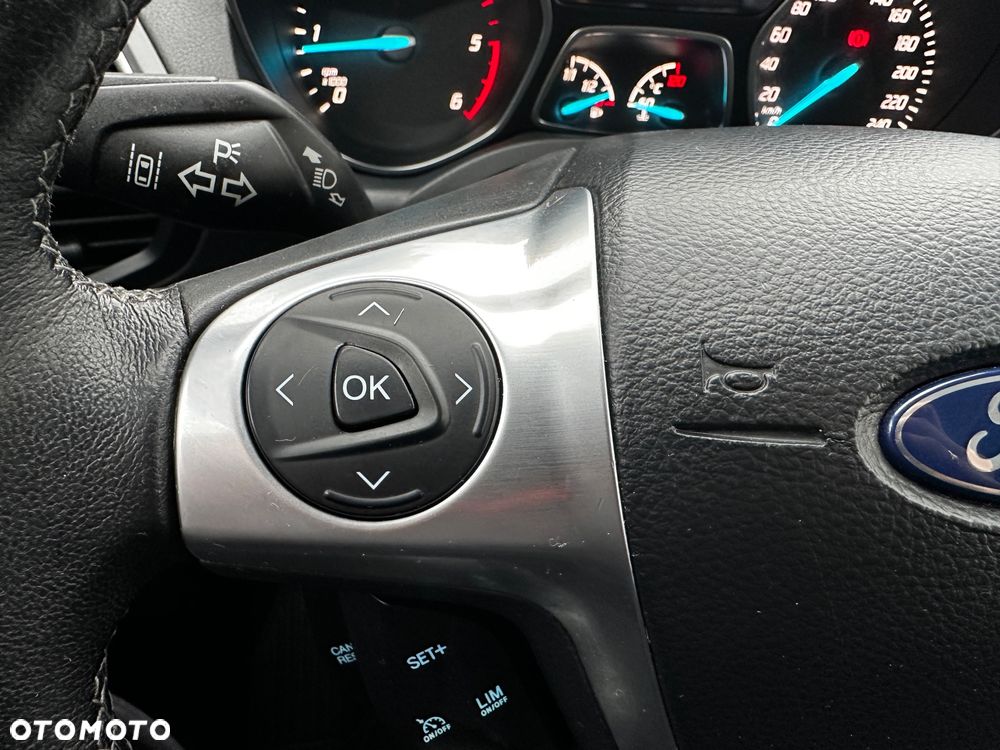 Ford Kuga 2.0 TDCi 2x4 Individual - 28