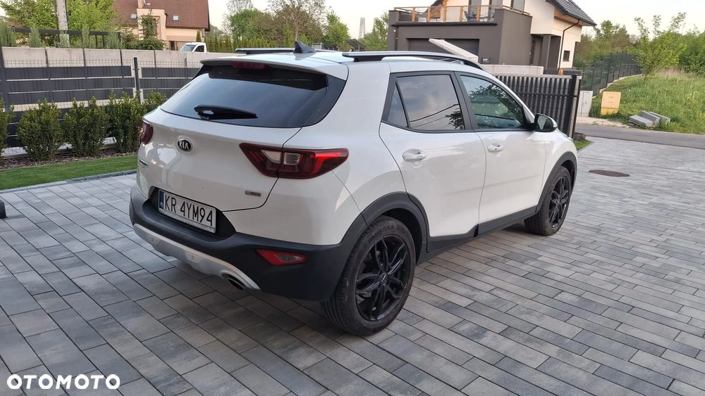 Kia Stonic - 5