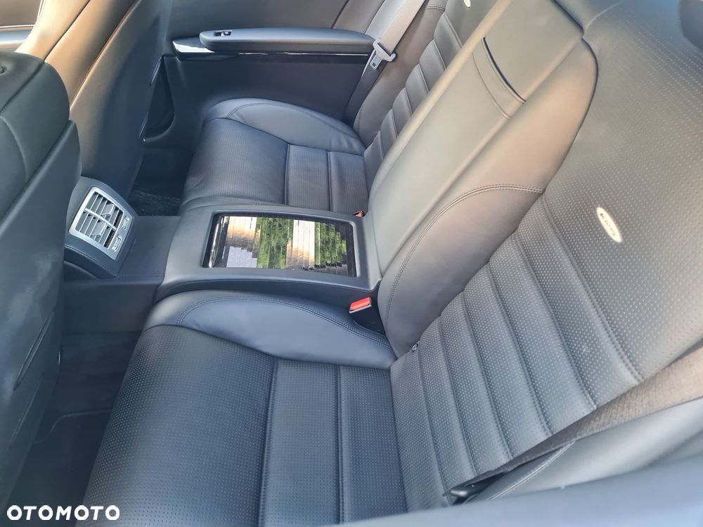 Mercedes-Benz CL 63 AMG - 9