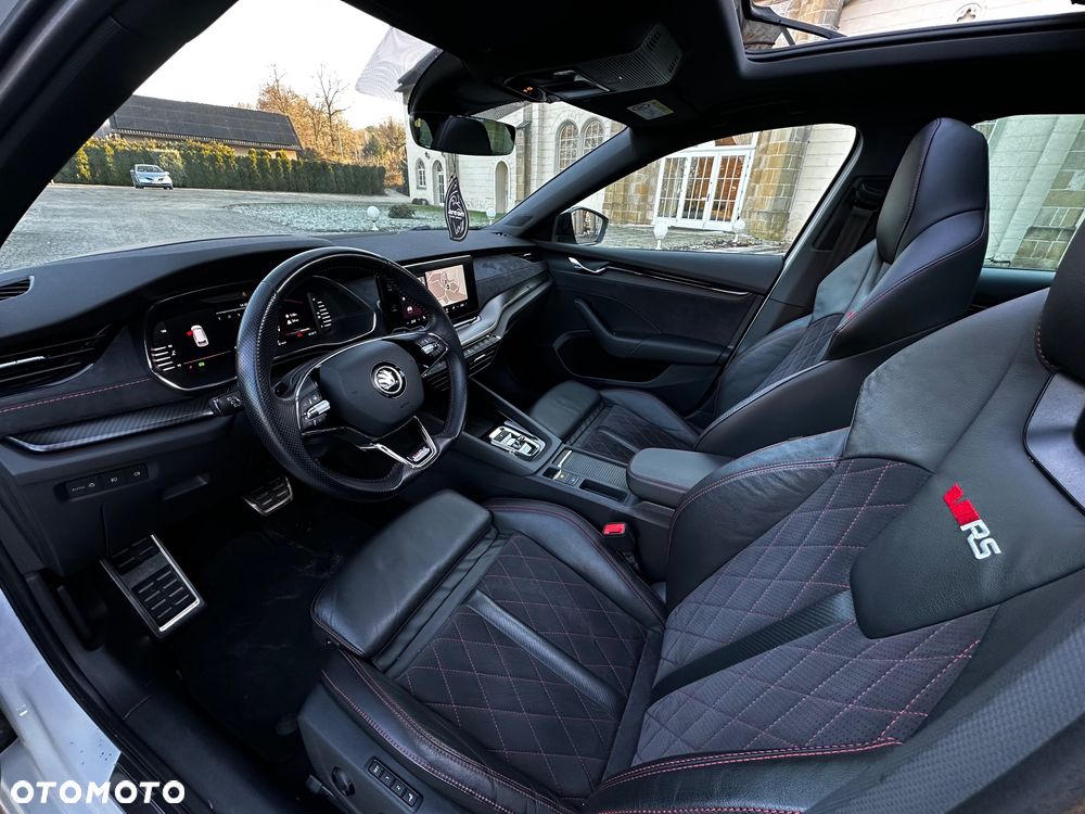 Skoda Octavia 2.0 TSI RS Challenge 245 DSG - 11