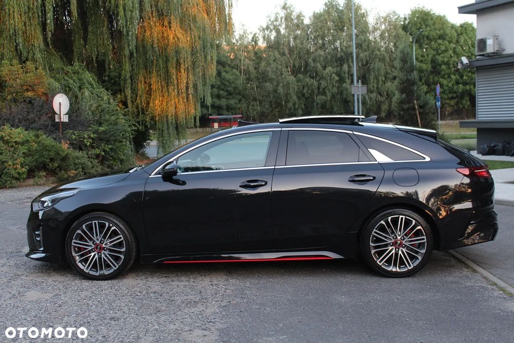 Kia ProCeed - 6