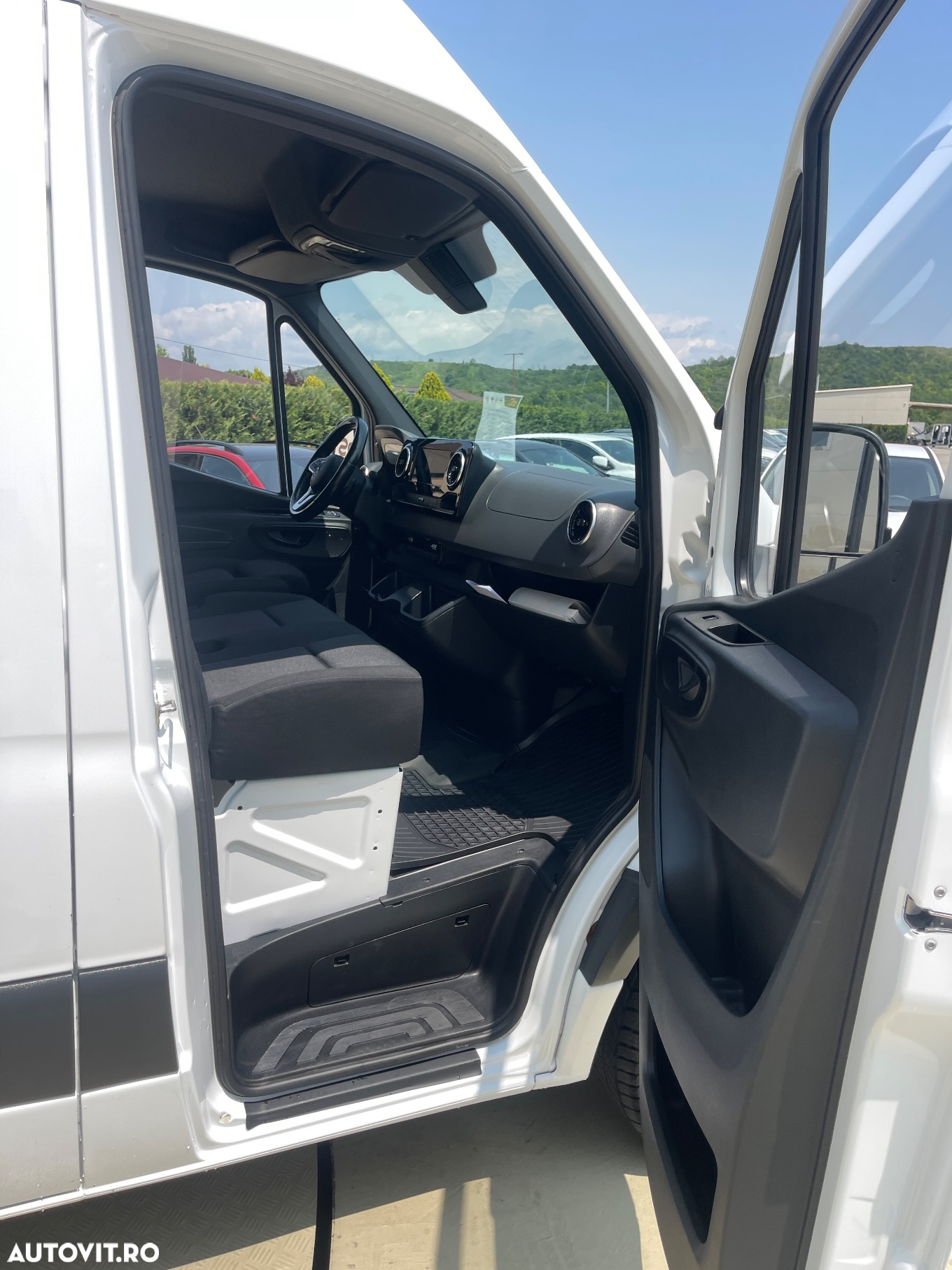 Mercedes-Benz Sprinter 316CDI  AUTOMAT MEDIU - 21