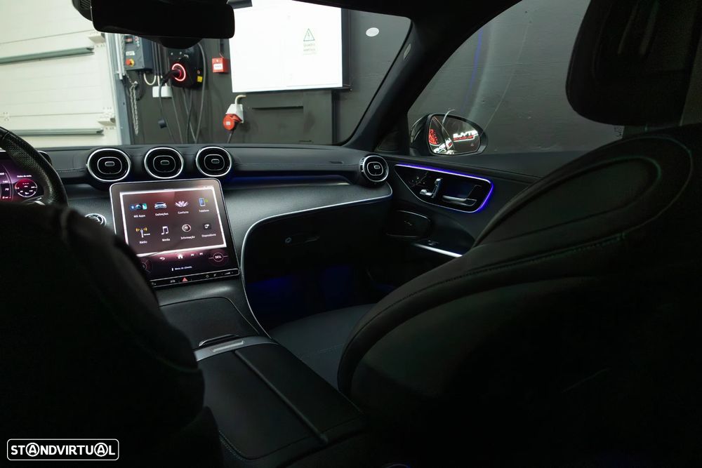 Mercedes-Benz C 300 d AMG Line - 36