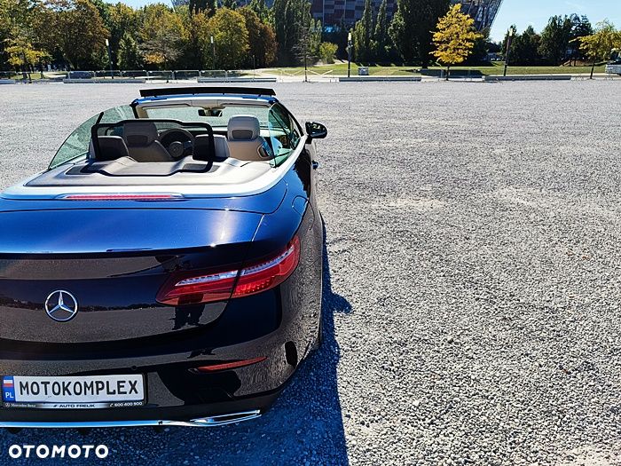 Mercedes-Benz Klasa E - 12