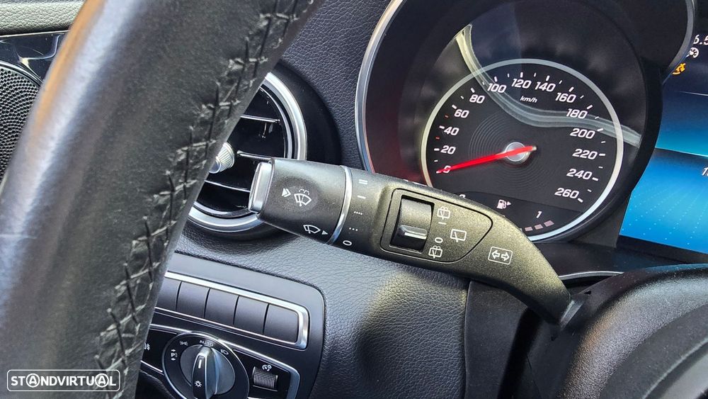Mercedes-Benz C 220 d Avantgarde — fotografia 16