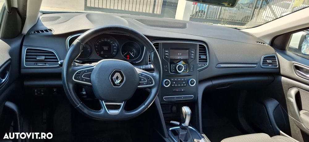 Renault Megane BLUE dCi 115 EDC Techno - 3