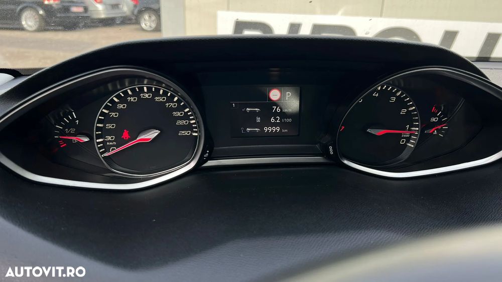 Peugeot 308 - 17