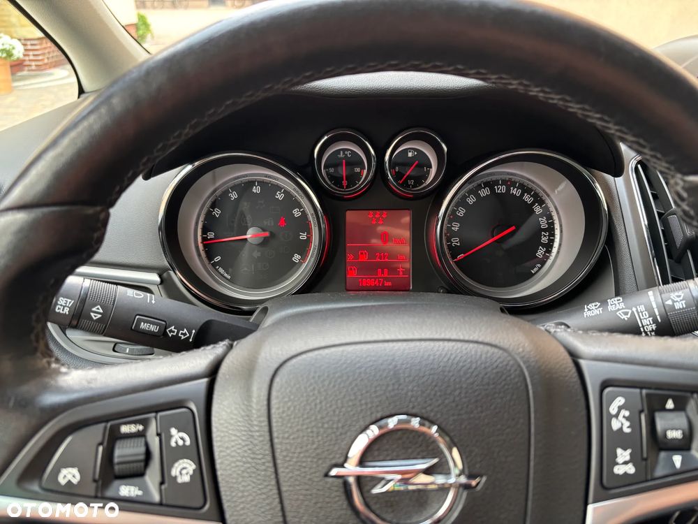 Opel Zafira Tourer 1.4 Turbo drive - 31