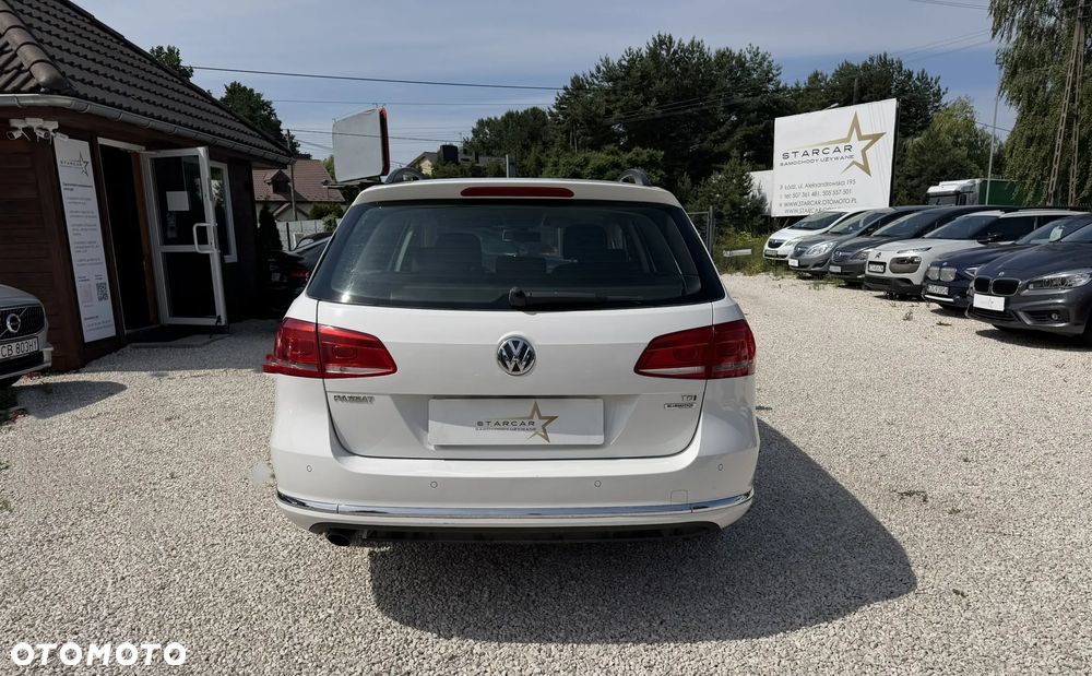 Volkswagen Passat 1.6 TDI Comfortline - 5