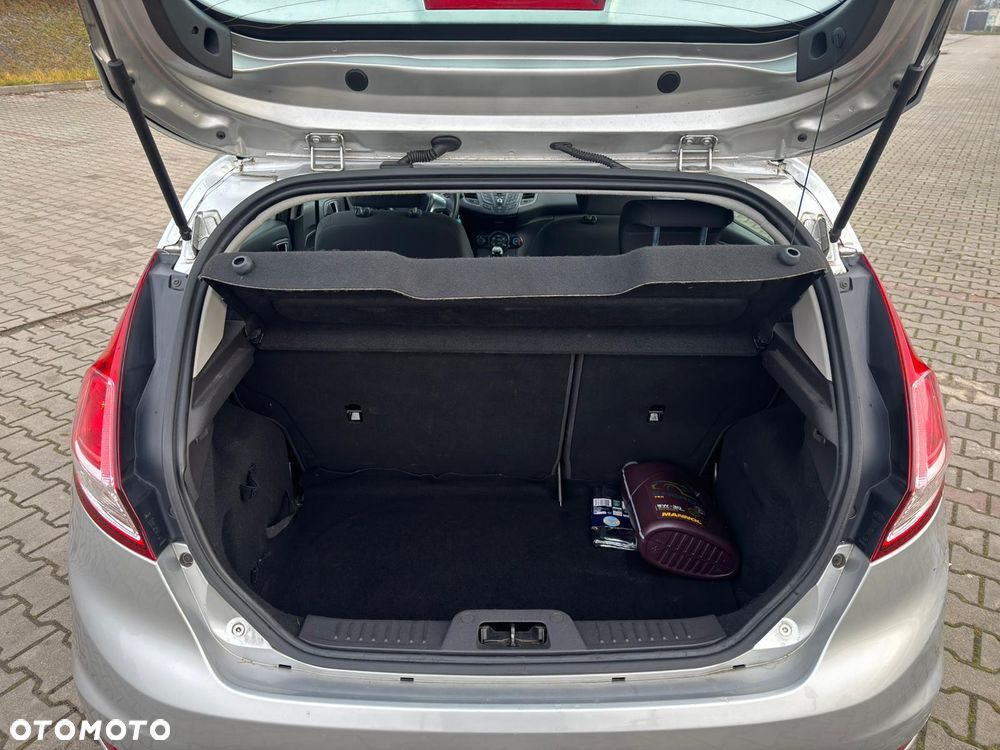 Ford Fiesta 1.5 TDCi Silver X - 15