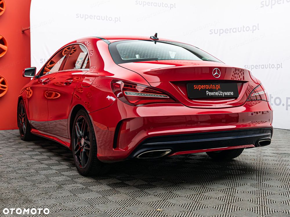Mercedes-Benz CLA 220 4-Matic - 25