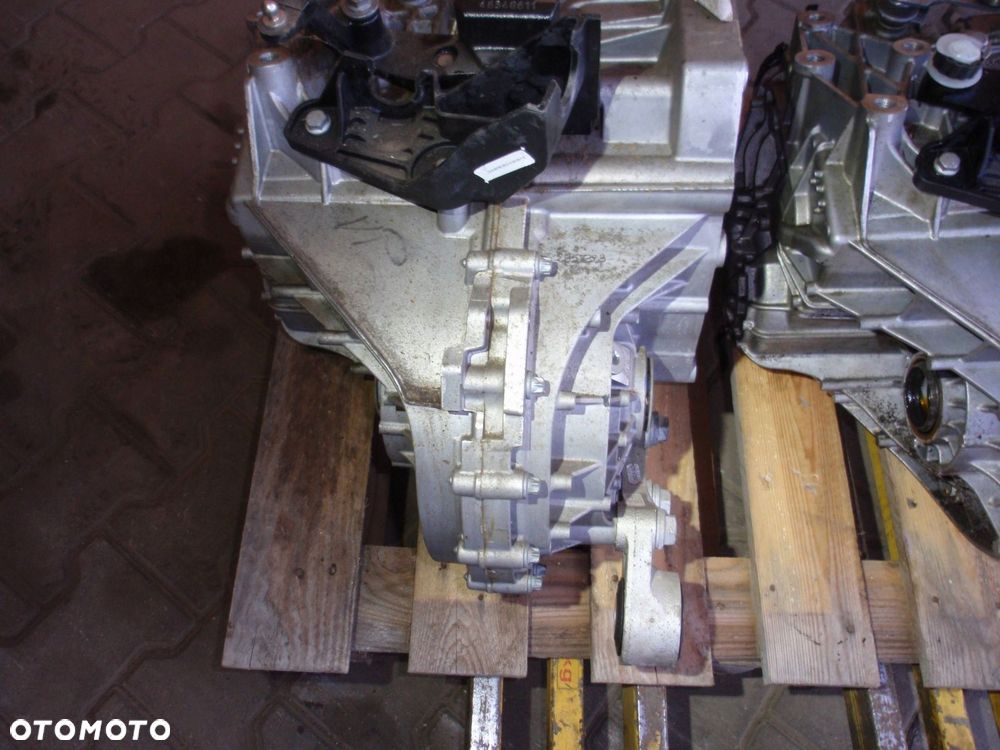 manualna skrzynia 6 biegów ducato proace movano boxer jumper 46352745 - 3