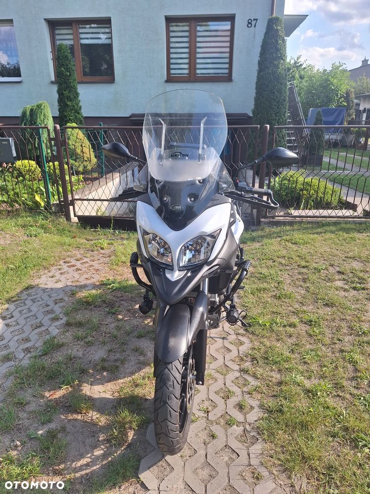 Suzuki V-STROM - 2